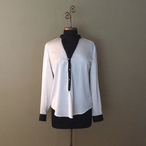 NY & CO Blouse